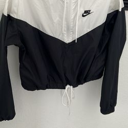 Windbreaker jacket size extra small