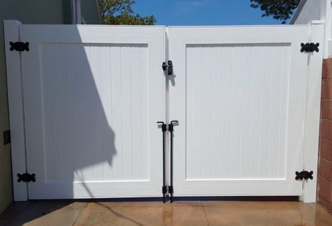 Vinyl Fence GATE and DOORS