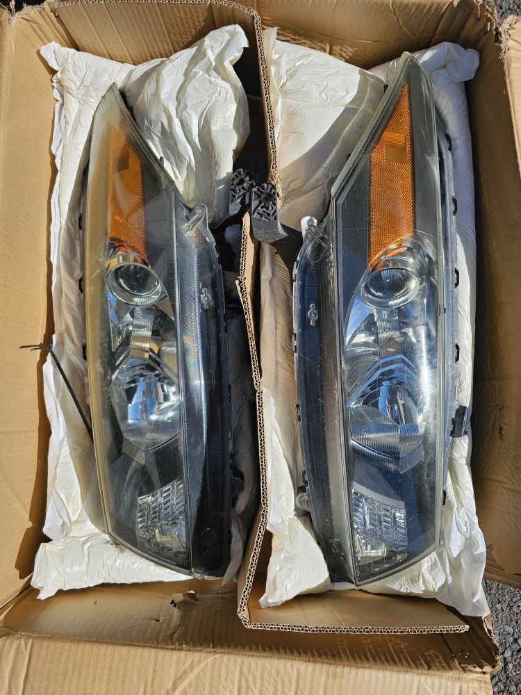 2012 Honda Accord Coupe Headlights