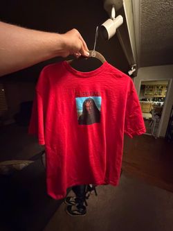 Men’s large supreme sith Darth maul tee