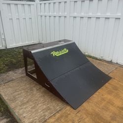 Ramptech Quarter Pipes Ramps and Platform