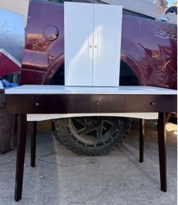 Vanity Desk with Upper Cabinet