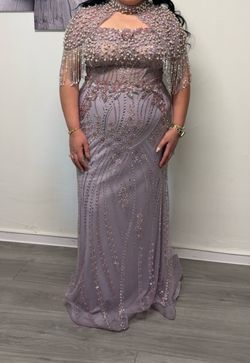 Elegant Lavender Formal Dress – Size 2 XL