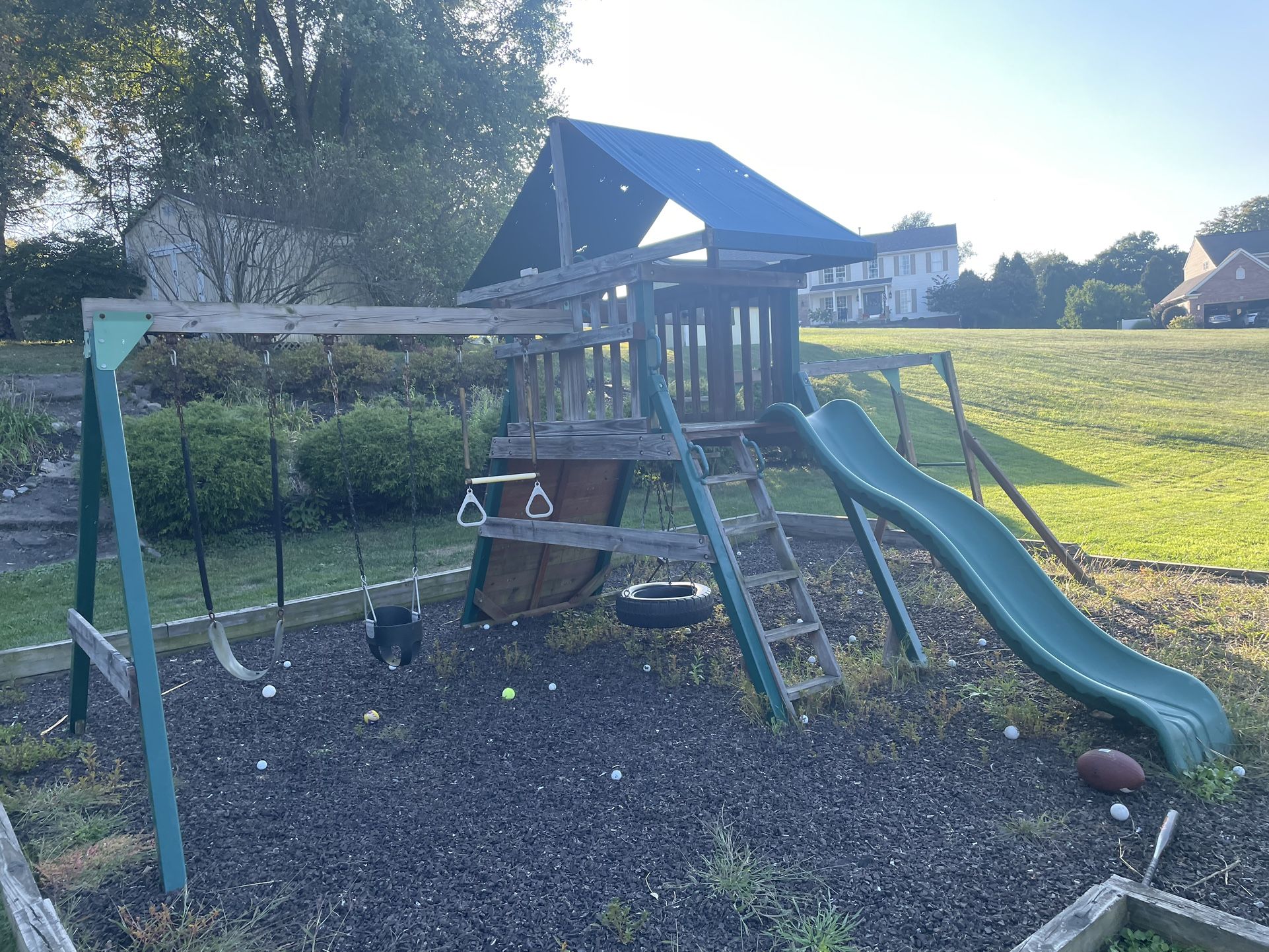 Swing Set/ Playset