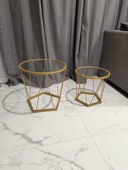 2/ accent table/ side table