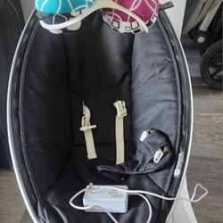 4moms mamaRoo 4 Baby Swing