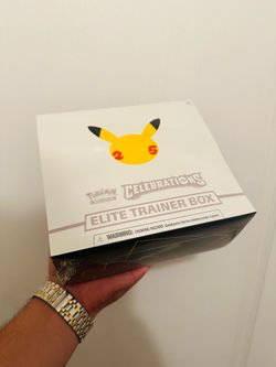 Pokémon Celebrations Elite Trainer Box Sealed
