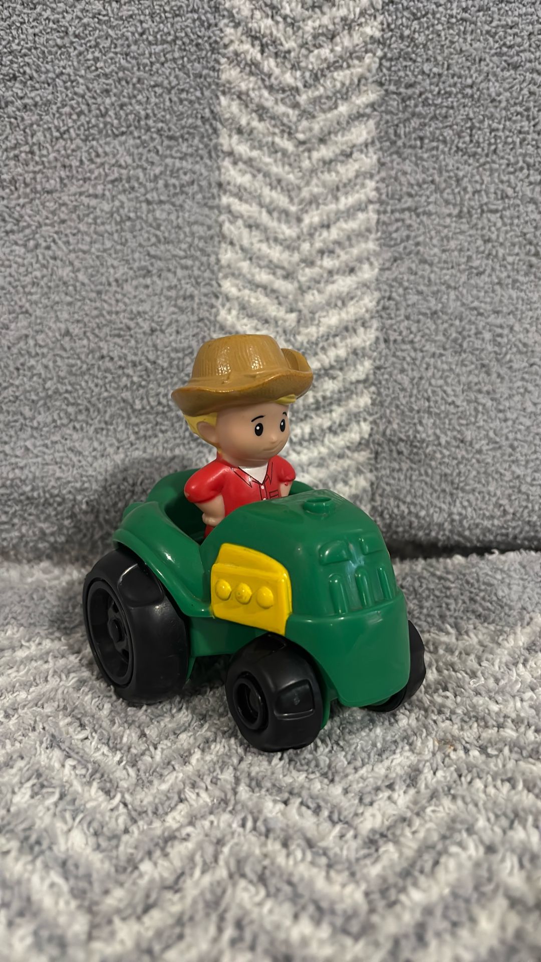 Fisher Price Little People Tractor Farm Toy and Figure Set