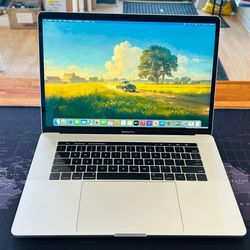 Apple MacBook Pro 15” 💻 2.9Ghz 16GB RAM 500GB SSD