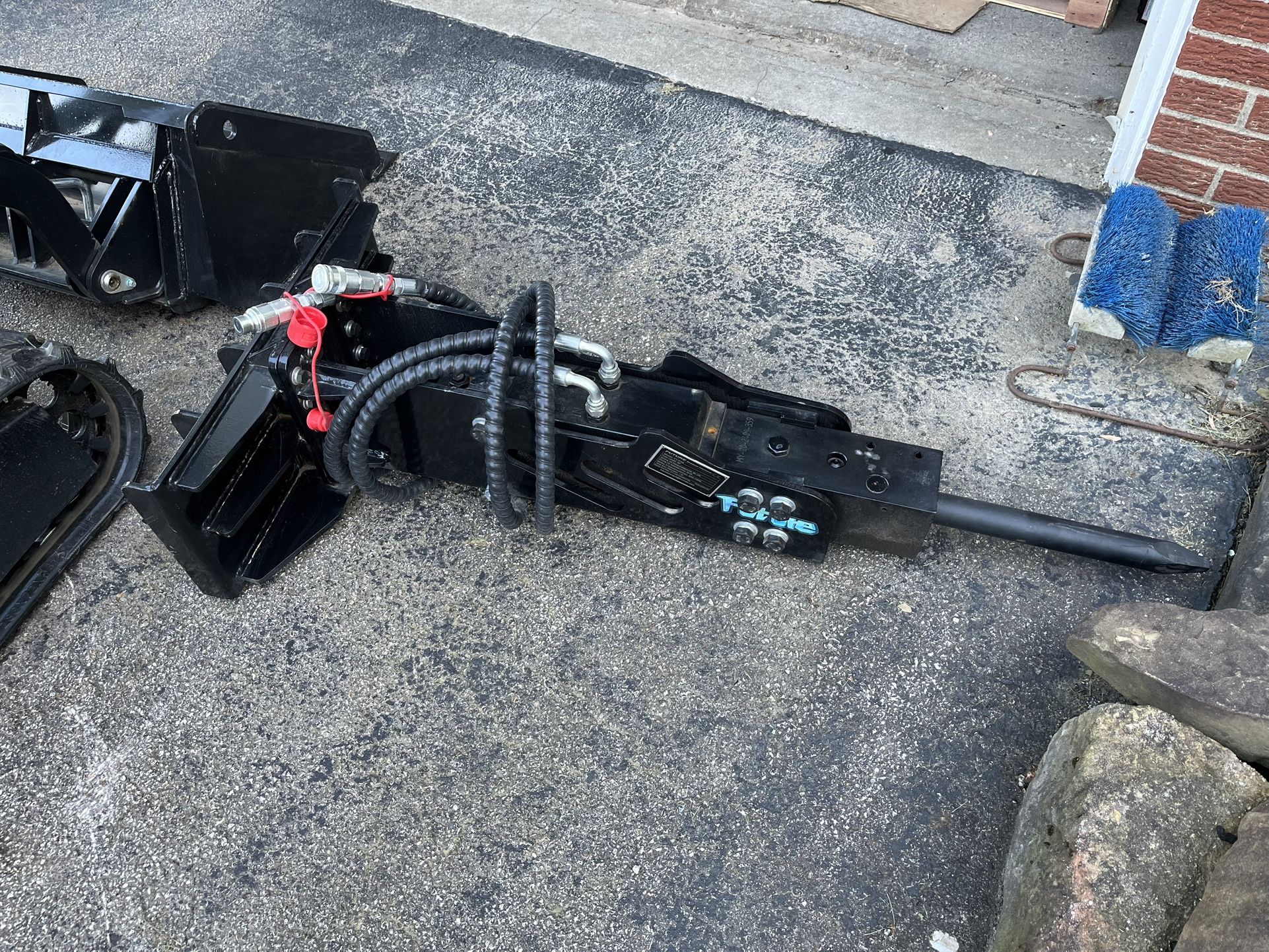 mini skid steer breaker hammer