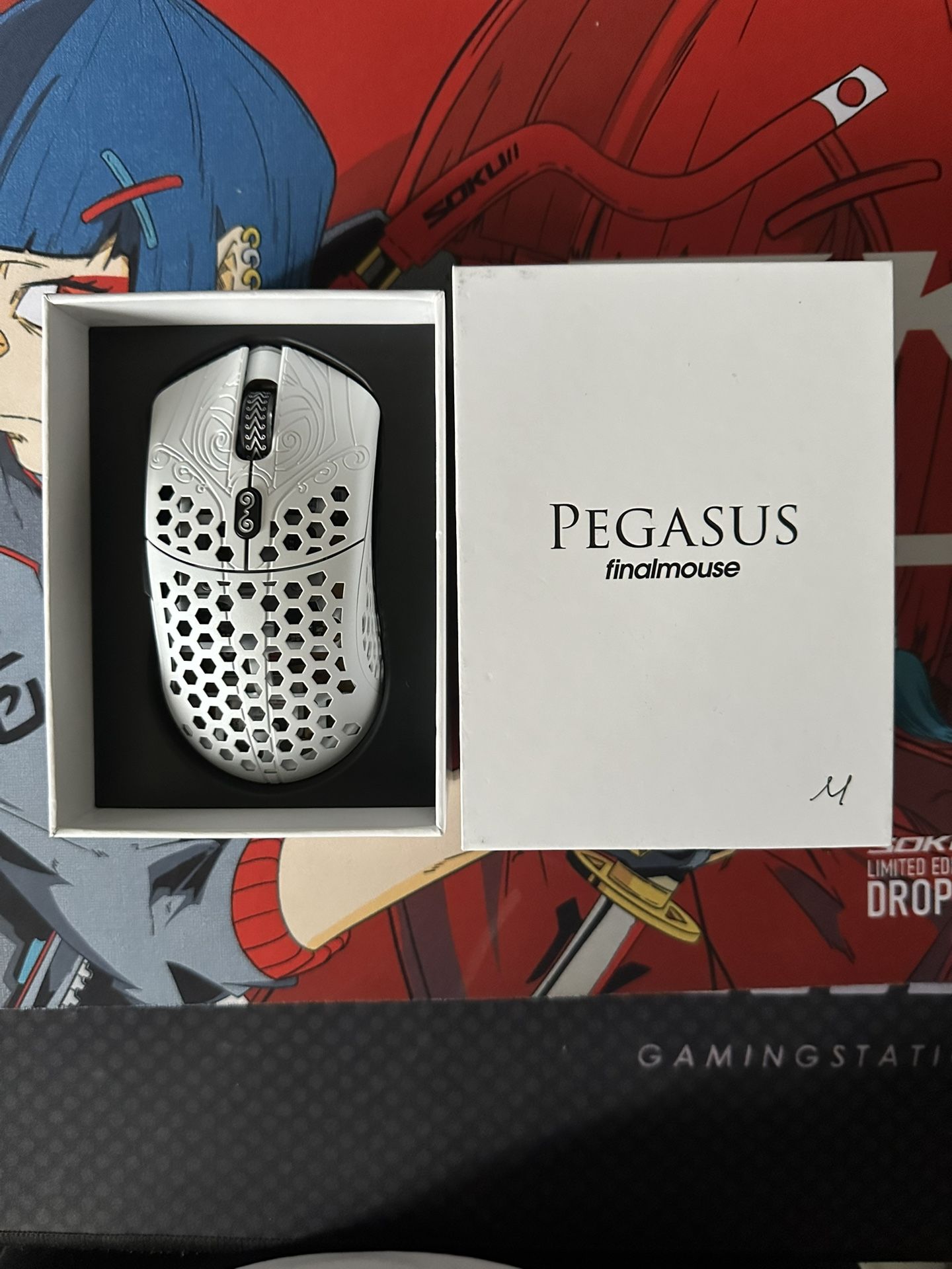 Finalmouse Pegasus Medium last one Finalmouse Pegasus Medium last one