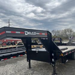 Delco Gooseneck Tilt Trailer 