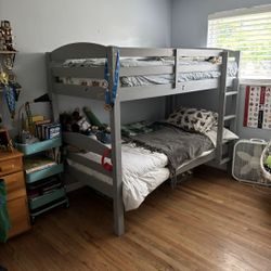 Kids Twin Sized Wooden Bunk Bed w/ Mattresses!