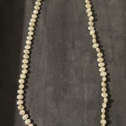 Flat Faux Pearl Necklace