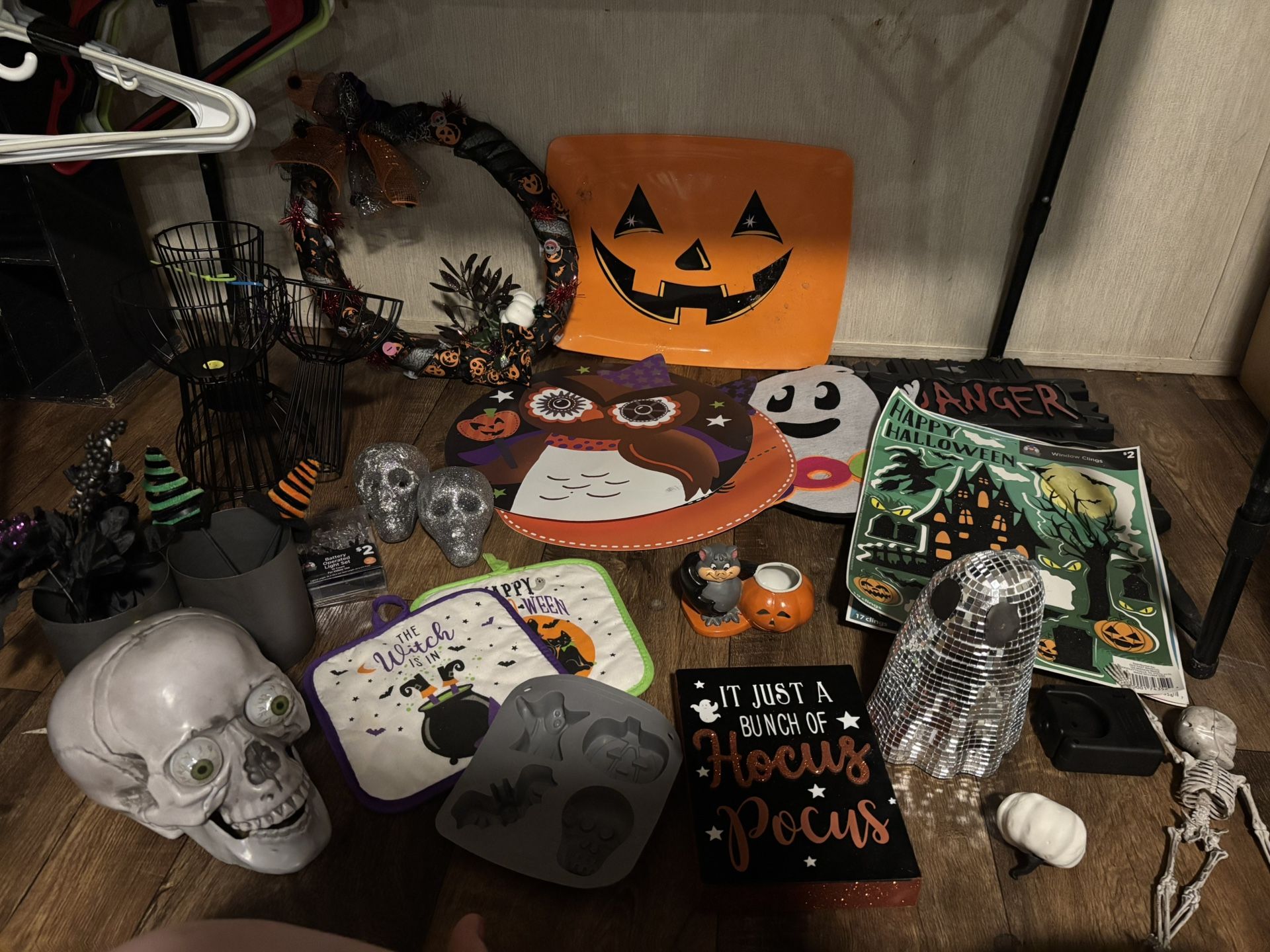 Halloween Decor