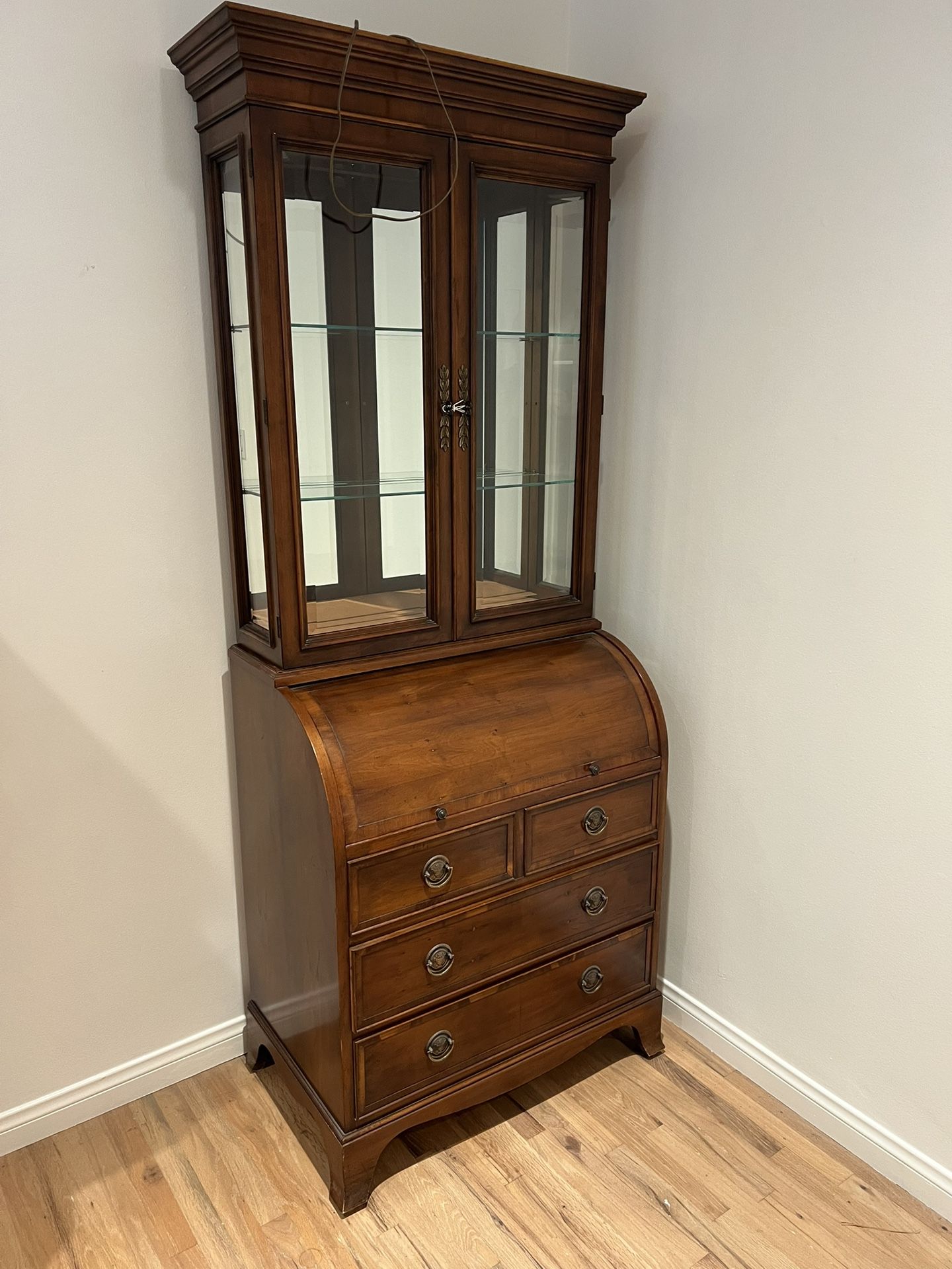 Secretary Desk Display Cabinet 