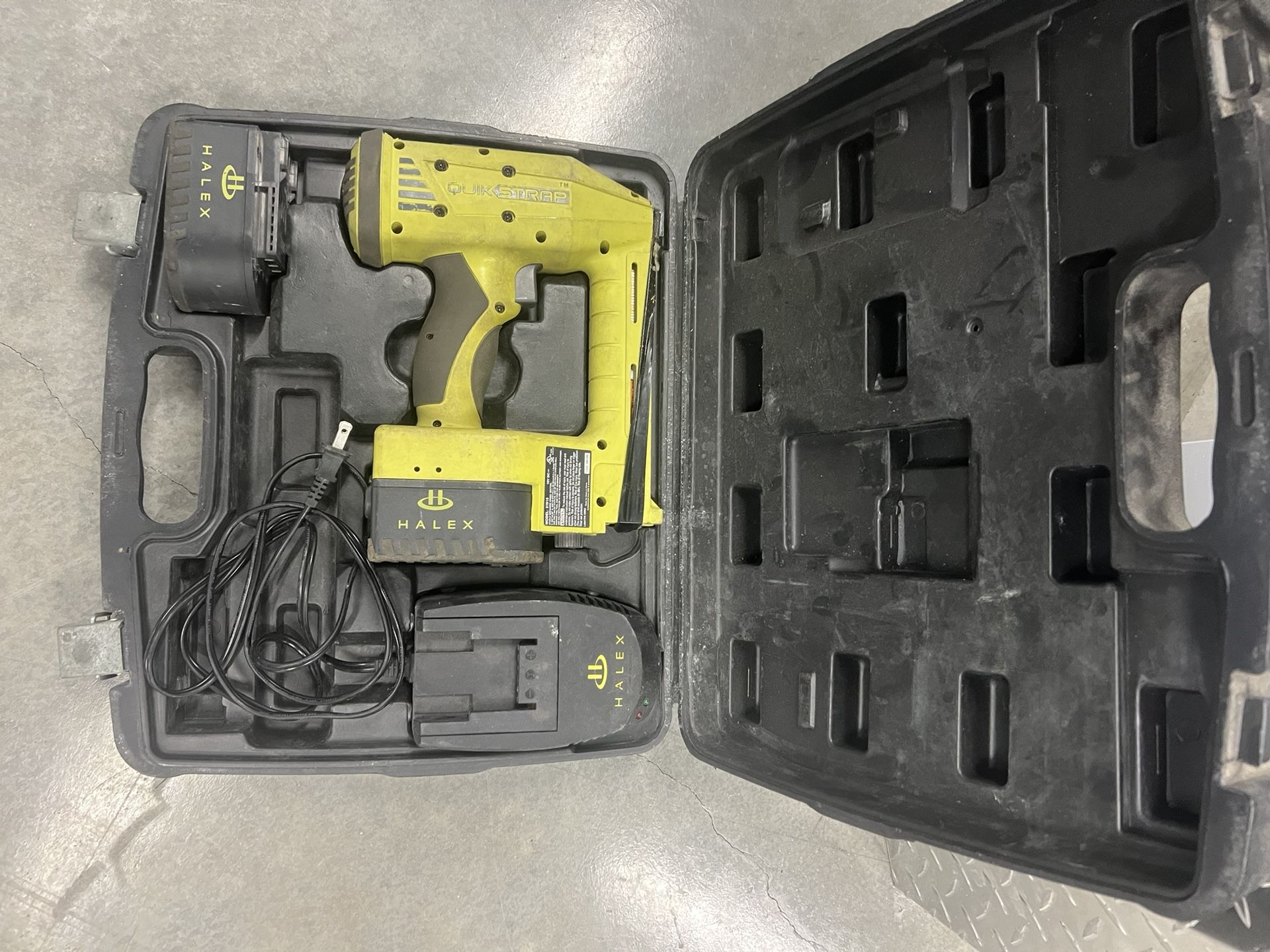 Cordless Stapler