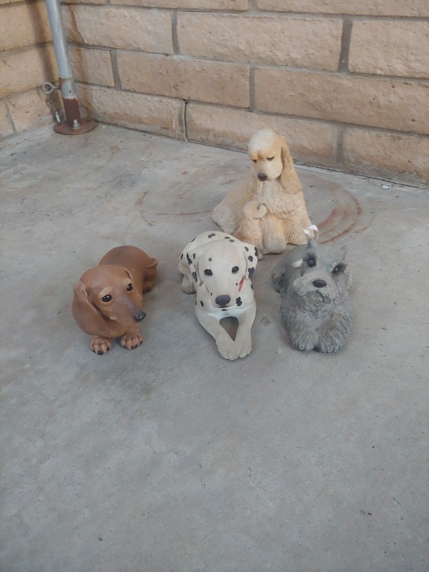 Sandicast Dog Collectables