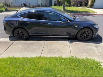 2013 Tesla Model S