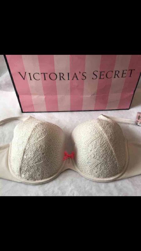 Victoria's Secret bra size 38DDD for Sale in Clayton, NC - OfferUp