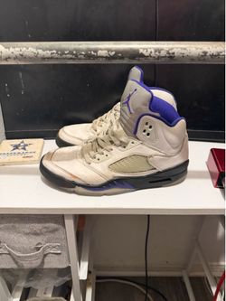 Jordan 5 size 9