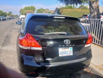 Toyota Venza 2011
