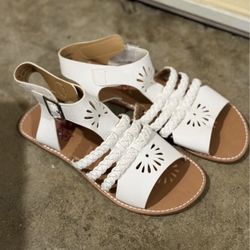 Kids White Braided Floral Cutout Sandals Youth Size 3