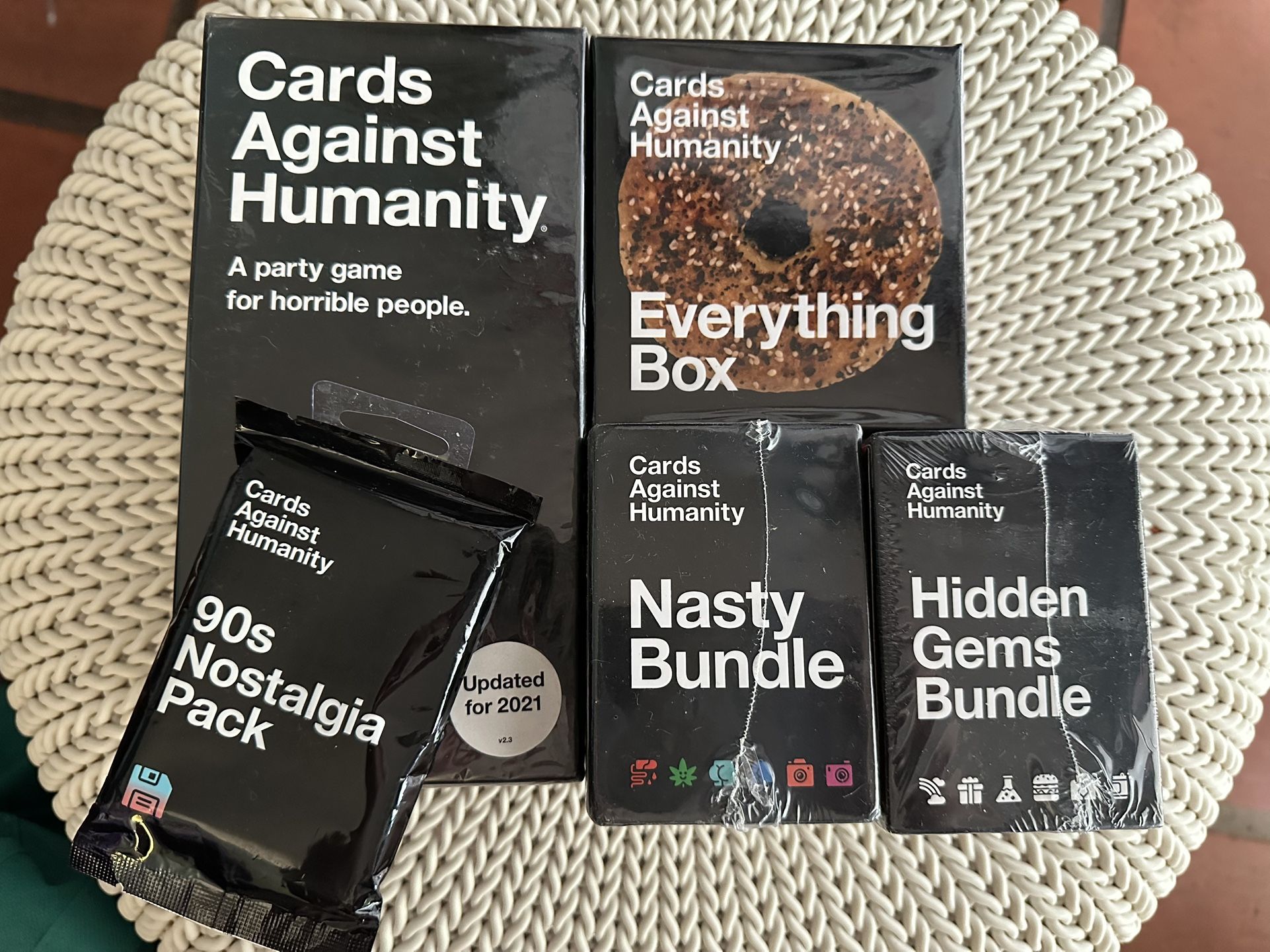 Cards Against Humanity Set