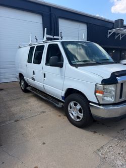 2014 Ford E-250