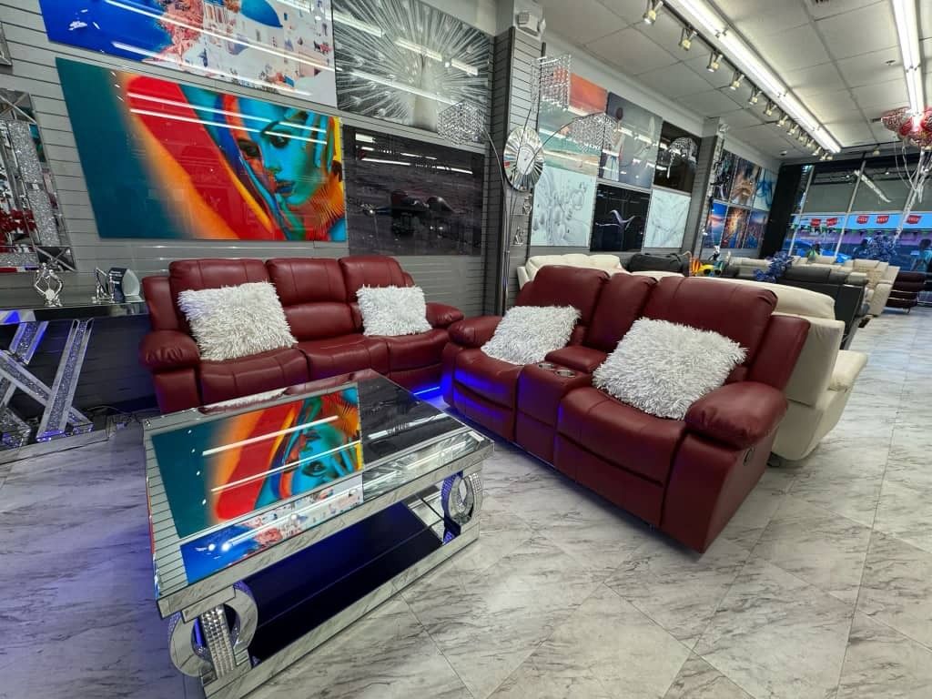I am selling a reclining sofa and loveseat !!!/ Ask for Price. Not free !!!!