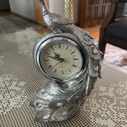 Peacock Beautiful Clock Quartz 