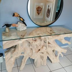 Root Console Table