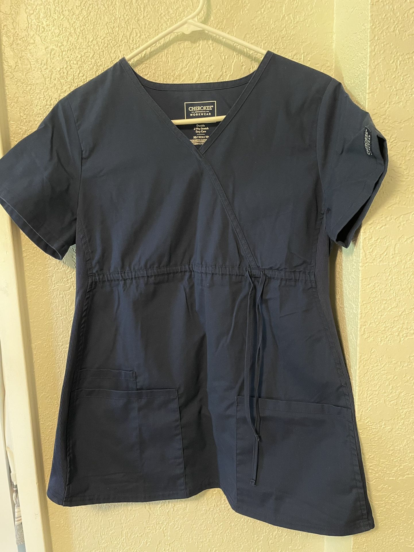 Maternity Scrub Tops (black And Navy Blue)