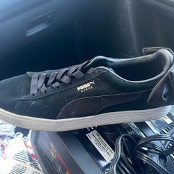 Puma Women’s Bow Suede