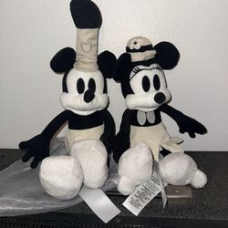 DISNEY 100 DECADES CELEBRATION MICKEY AND MINNIE STEAMBOAT WILLIE PLUSH SET
