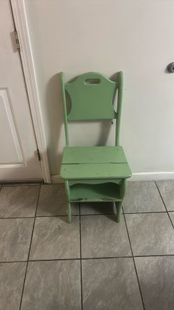 Wooden Folded Stepping Ladder / Chair 