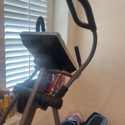 NordicTrack iFit Elliptical 
