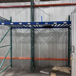 warehouse pallet rack