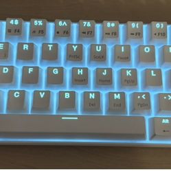 Royal Kludge RK61 Mechanical Keyboard (White) - Great Condition