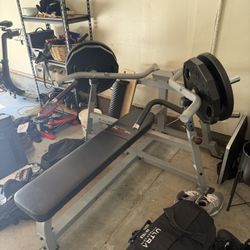 Body-Solid Chest Press