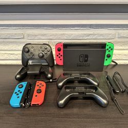 Nintendo Switch Console With Extra Controllers & Accessories 