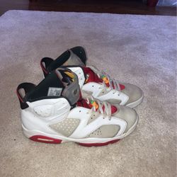 Air Jordan 6 Hare