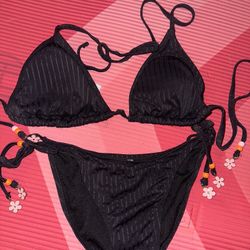 Swimwear 