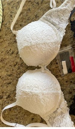 Frederick’s of Hollywood Bra