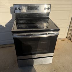 GE 30 in. 4 Burner Element Free-Standing Electric Range