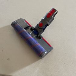 Dyson Vacuum Head