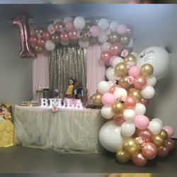 Balloon arch/ Balloon garland/party set up