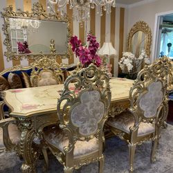 Very  Beautiful gorgeous antique French Victorian dining room set solid wood