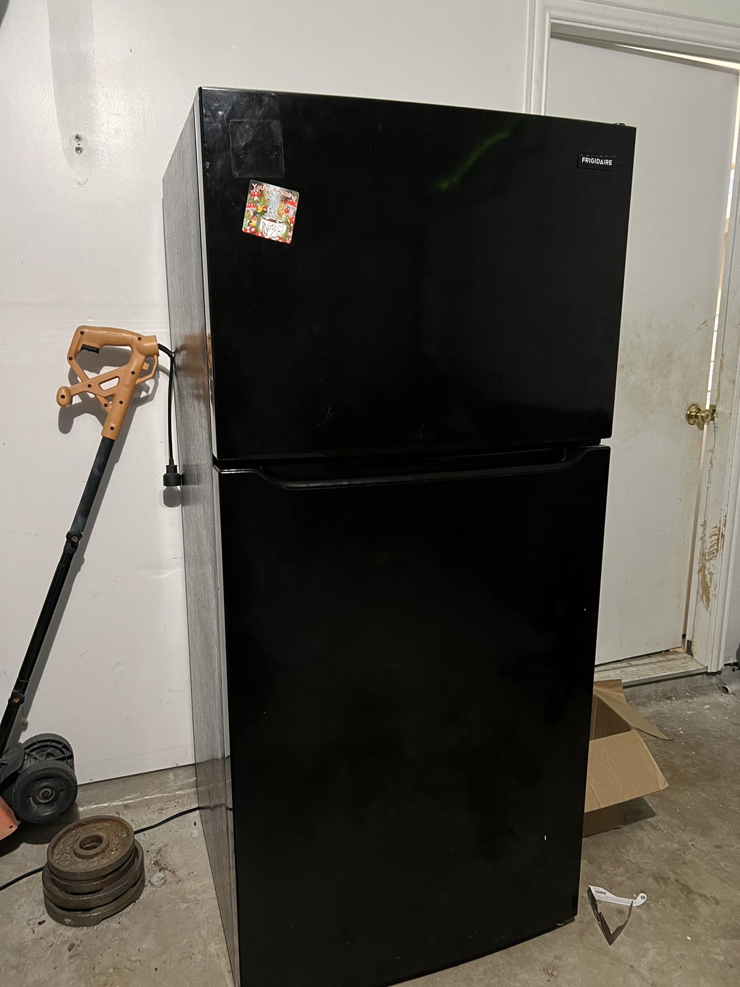30 Inch 18.3 cu. ft Refrigerator 