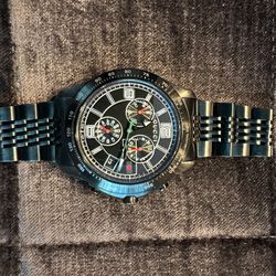 GUCCI CHRONOGRAPH G TIMELESS QUARTZ MENS WATCH - Original, Impeccable Timepiece 